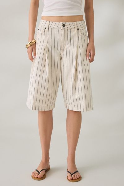 GUESS JEANS Pleated Bermuda Denim Shorts