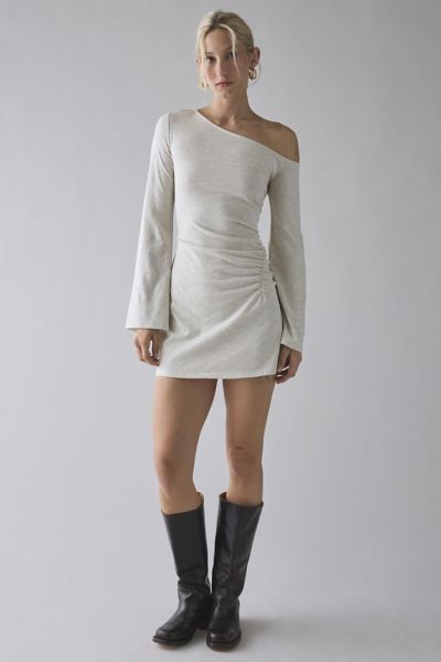 ReMADE By UO Remnants Asymmetric Cinched Off-Shoulder Long Sleeve Mini Dress
