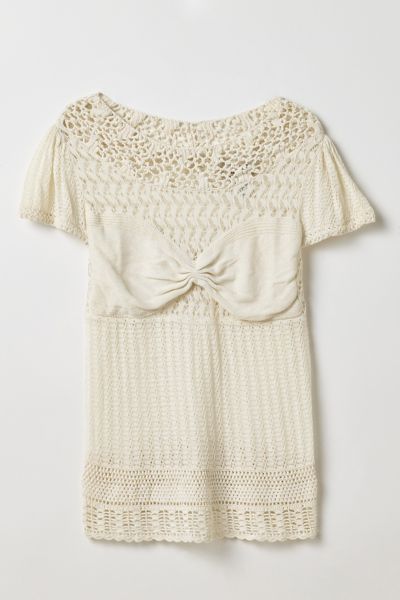Vintage By Thrift Like A Girl Cream Knit Short Sleeve Top