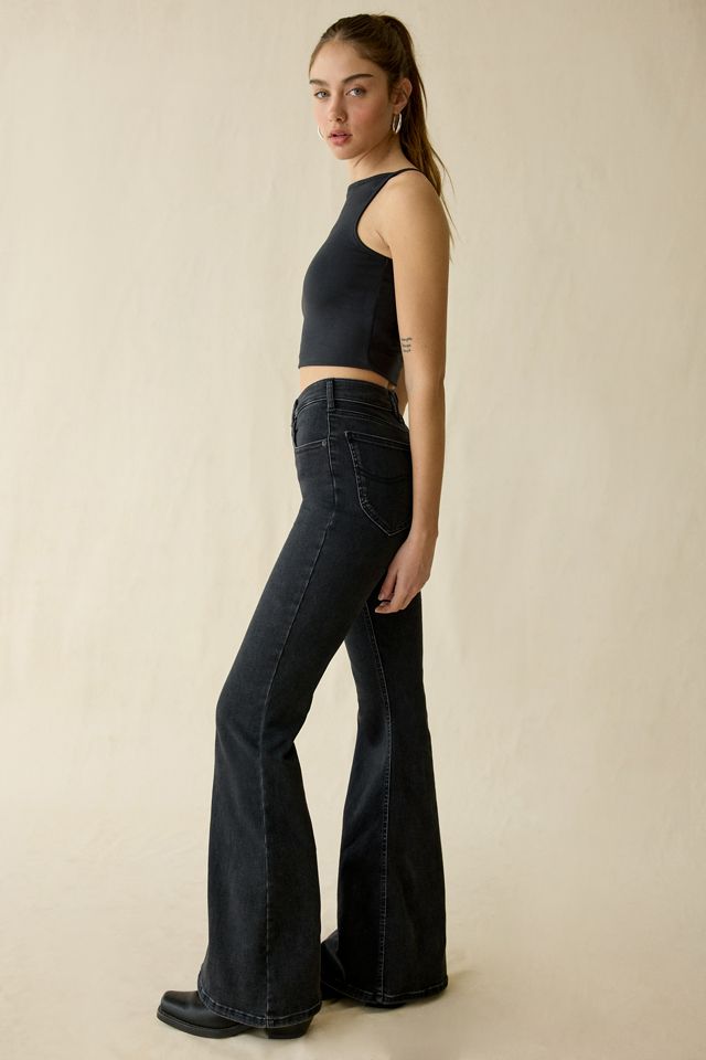 Lee Ever Fit® High-Rise Flare Jeans | Urban Outfitters