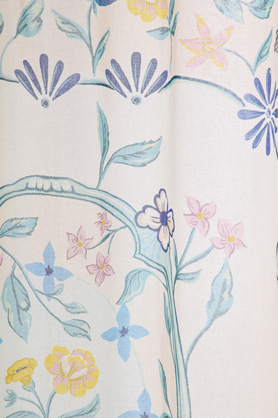 Zenia Floral Patterned Shower Curtain