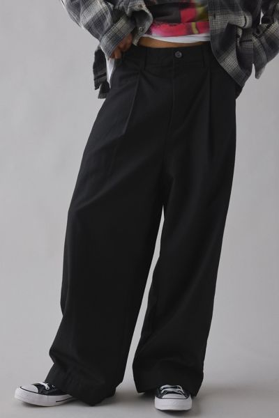 OBEY Oliver Relaxed Fit Pleated Pant