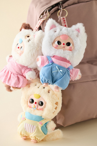 Baby Three - Kitten Wardrobe Keychain Blind Box main image 0