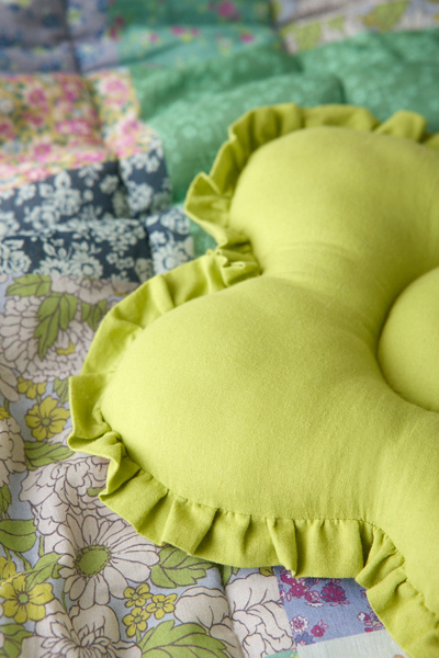 Birdie Flower Shaped Ruffle Throw Pillow