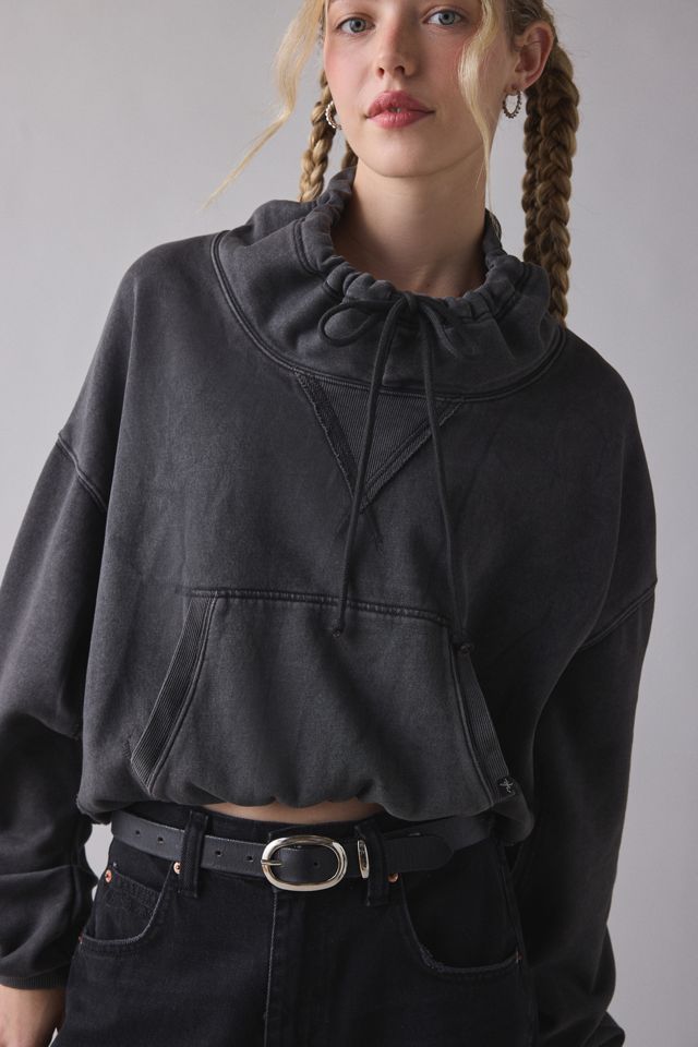 Chandail Mockneck à Cordon de Serrage Out From Under Hear Me Out #3