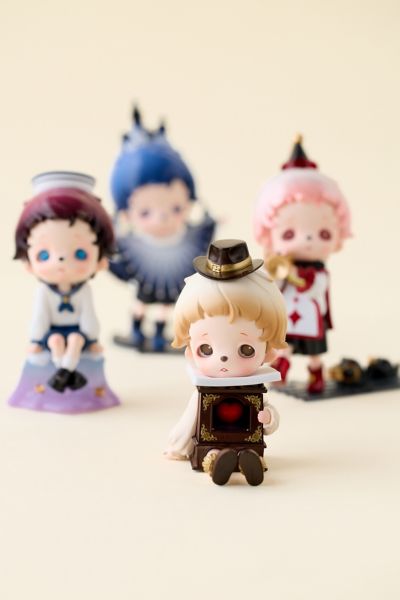 POP MART inosoul In the Still Room Series Blind Box Figure