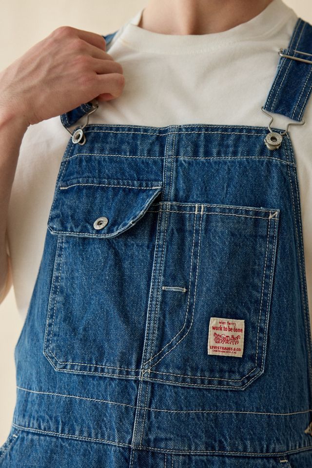 Levi's® Loose Overalls | Urban Outfitters