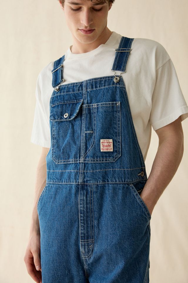 Levi's® Loose Overalls | Urban Outfitters