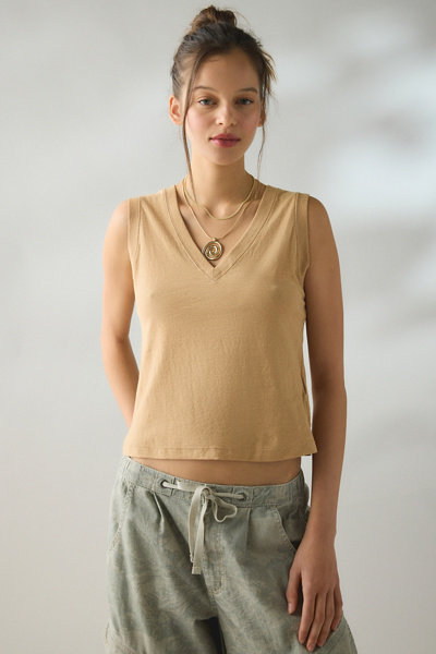 BDG V-Neck Sleeveless Spill The Tee