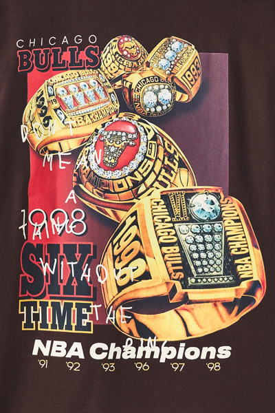 Mitchell & Ness NBA Chicago Bulls Dennis Rodman Graphic Tee