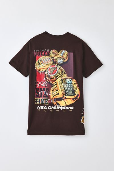 Mitchell & Ness NBA Chicago Bulls Dennis Rodman Graphic Tee