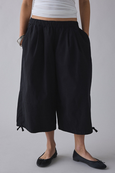 Bdg Bobbi Cropped Baggy Pull-on Pant In Black, Women's At Urban Outfitters