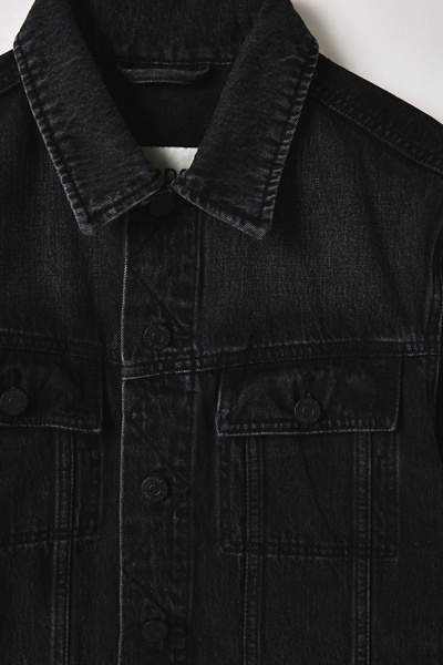 BDG Classic Denim Trucker Jacket