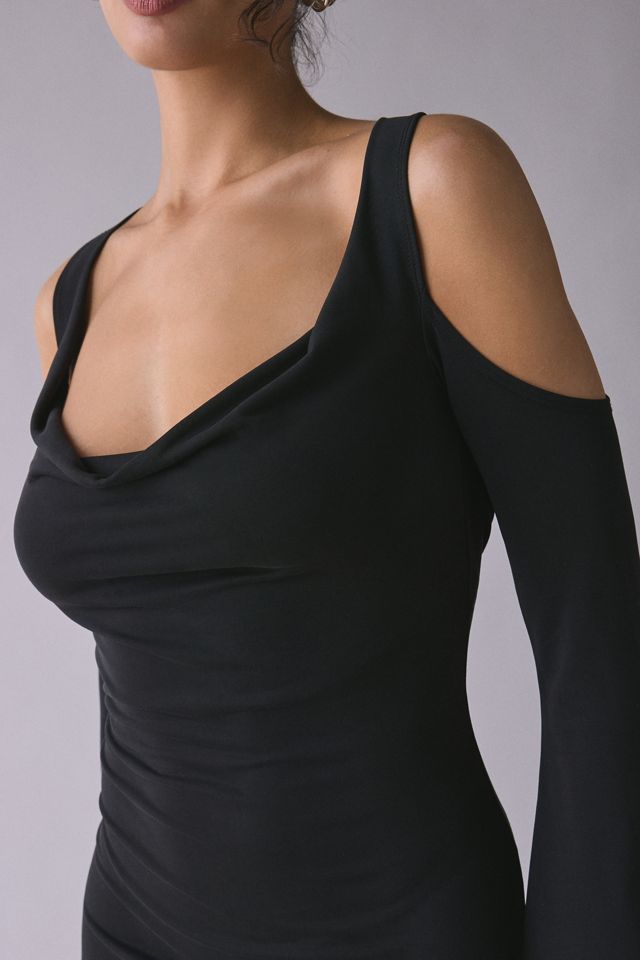 Mini-robe UO Take The Plunge à double capuchon, manches longues et épaules dénudées #1