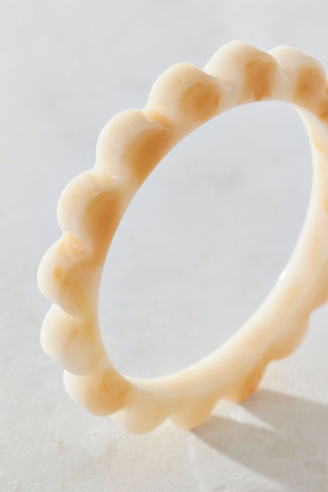 Scalloped Resin Bangle Bracelet #1