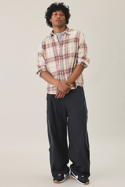 UO Retro Relaxed Wind Pants