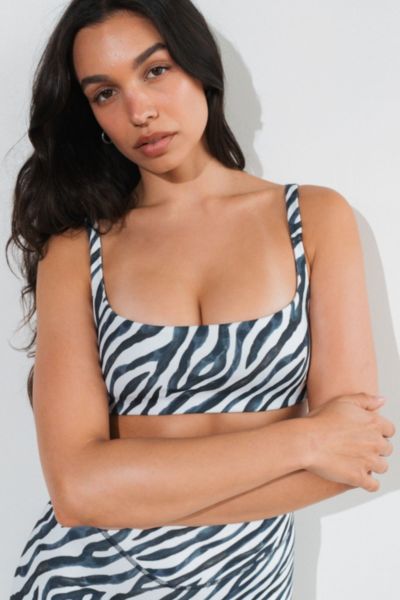 Vitality Cloud Ii Petite Scoop Bra In Multi