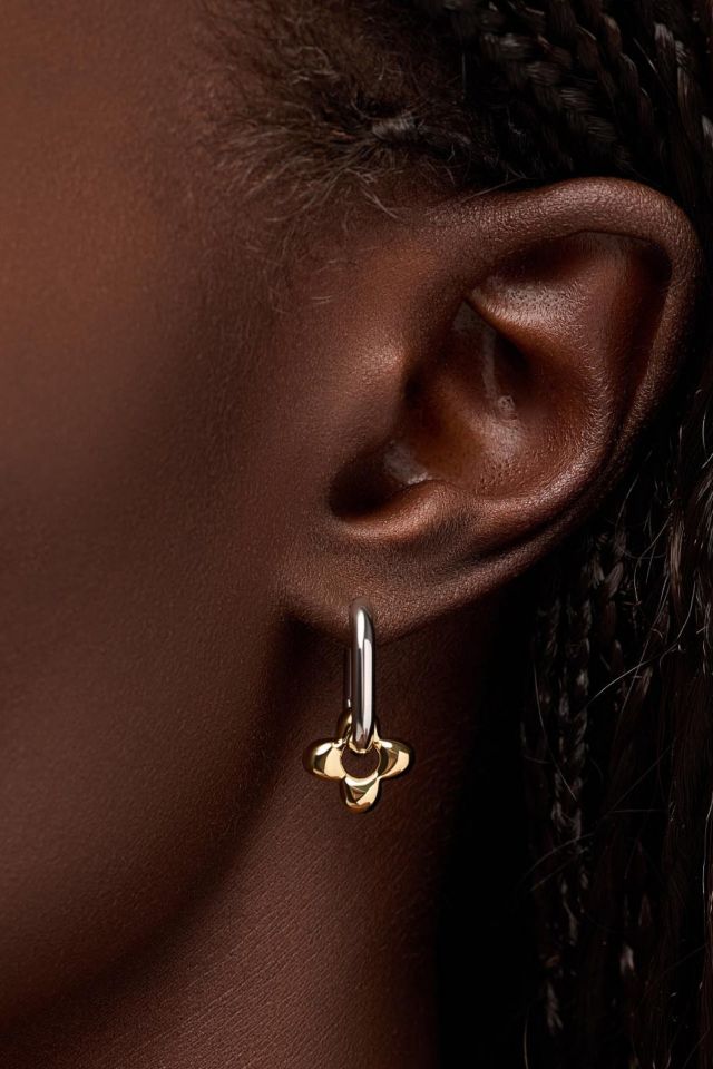 Ana Luisa Cassia Hoops Flower Earrings #2