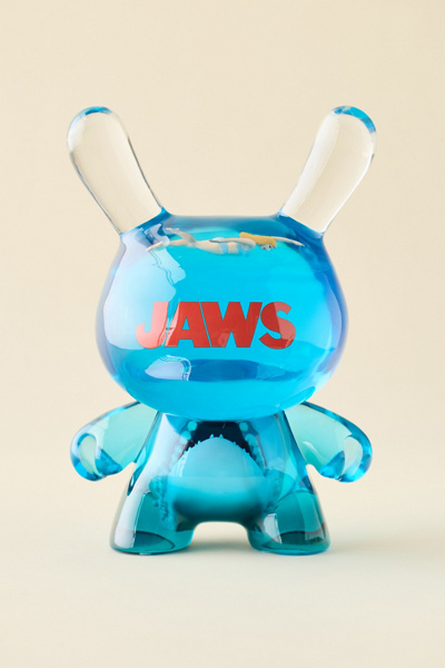 Kidrobot Bugs Bunny スケルトンフィギュア Kidrobot X Jaws 50th Anniversary Dunny Figure | Urban Outfitters