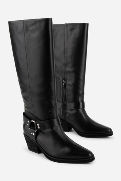 Intentionally Blank Josephine Boot