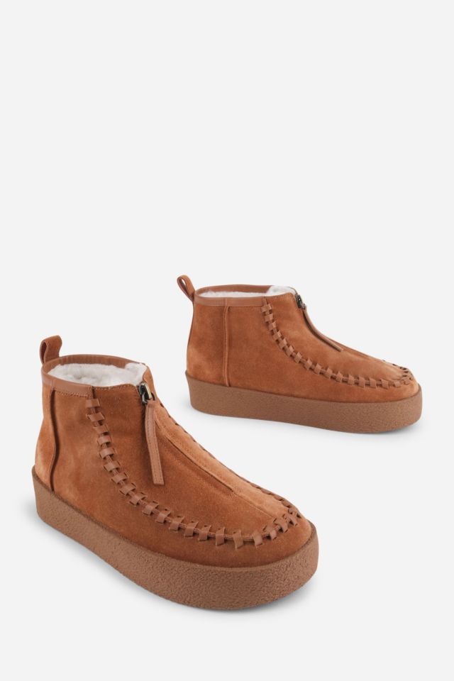 Intentionally Blank Tam Tam Boots #2
