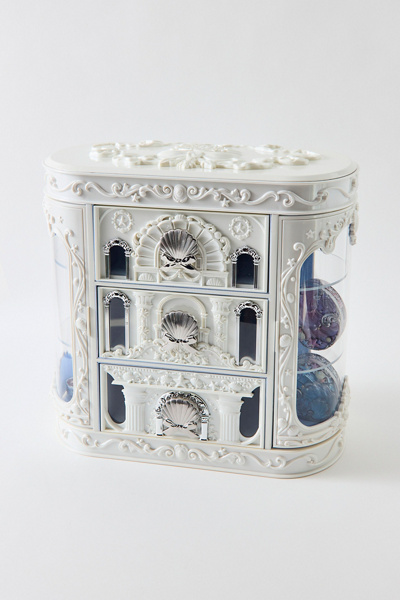 Flower Knows Shell’s Jewel Collection All-In Makeup Gift Set