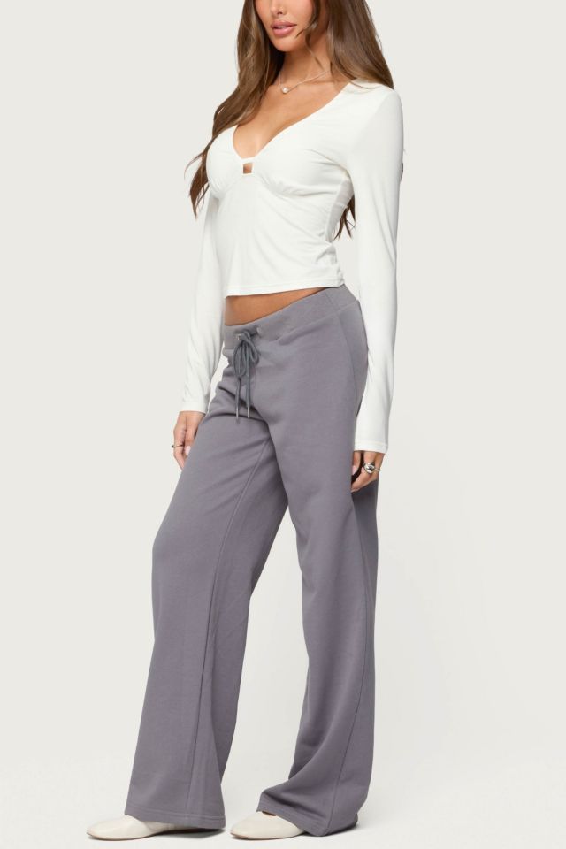 Edikted Lovisa V Neck Long Sleeve Top #1