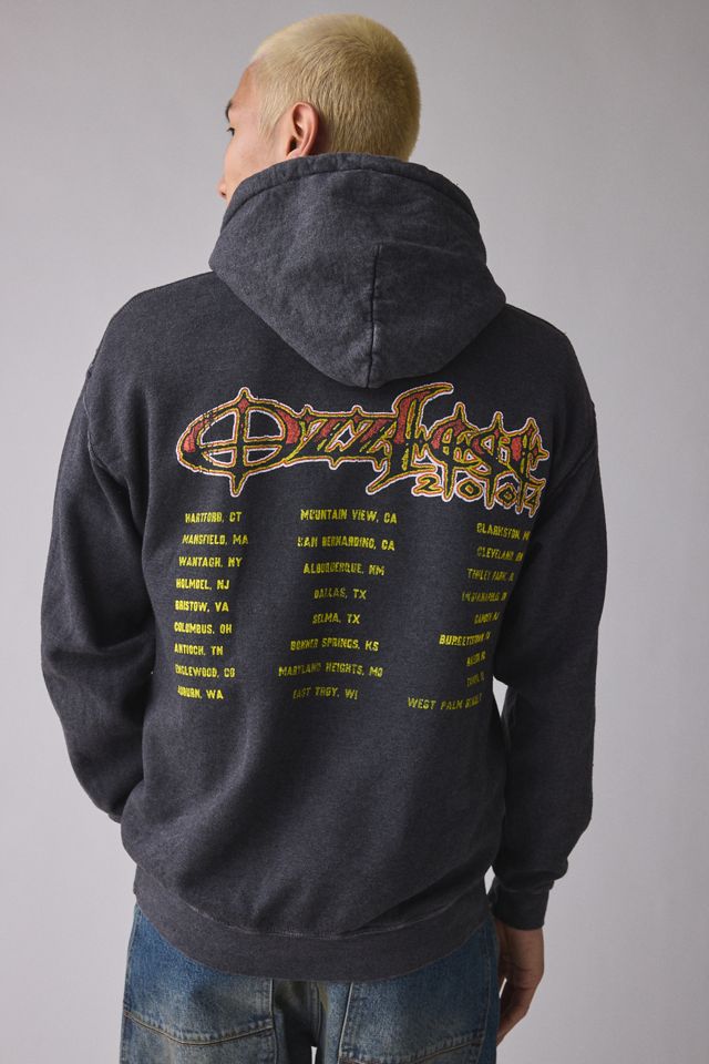 Ozzfest 2004 Graphic Hoodie Sweatshirt | Urban Outfitters