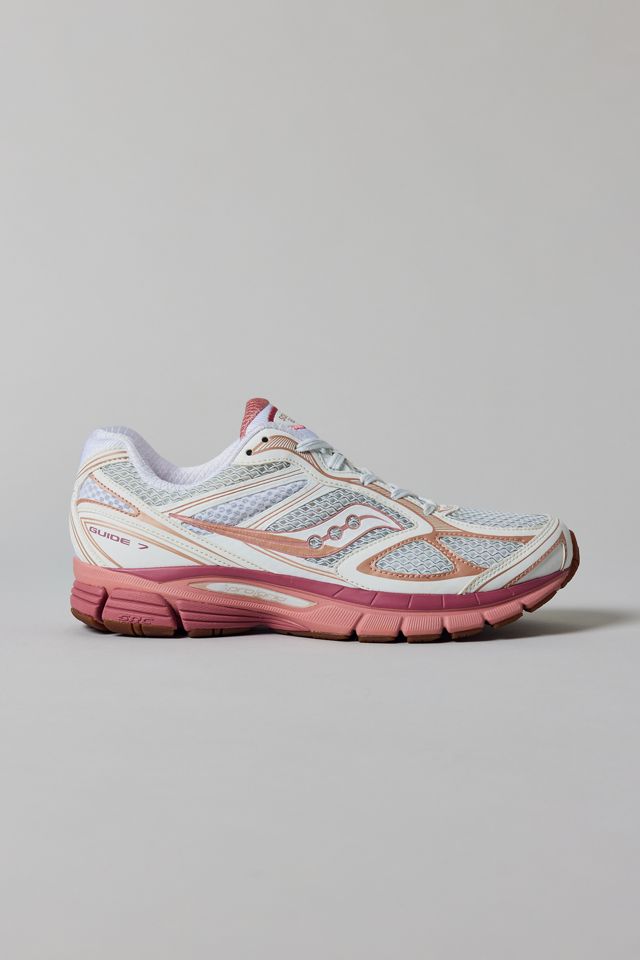 Saucony Women's ProGrid Guide 7 Sneakers #1