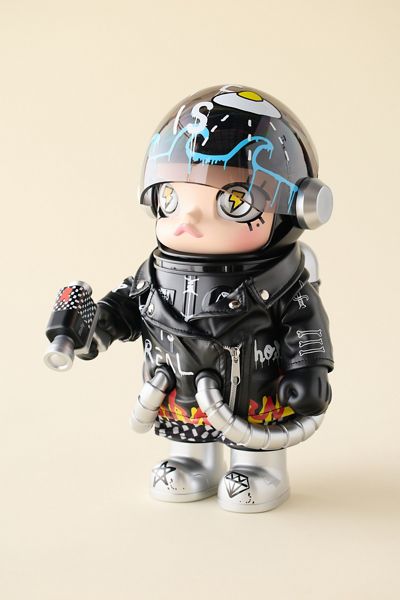 POP MART Mega Space Molly 400% Lala Company Durian Man Figure