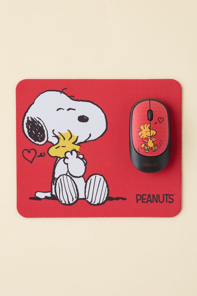 Peanuts Snoopy & Woodstock Wireless Desktop Mouse & Mouse Pad Set