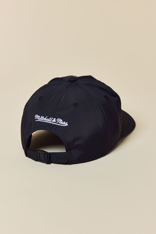 Mitchell & Ness MLB Los Angeles Dodgers Nylon Hat | Urban Outfitters