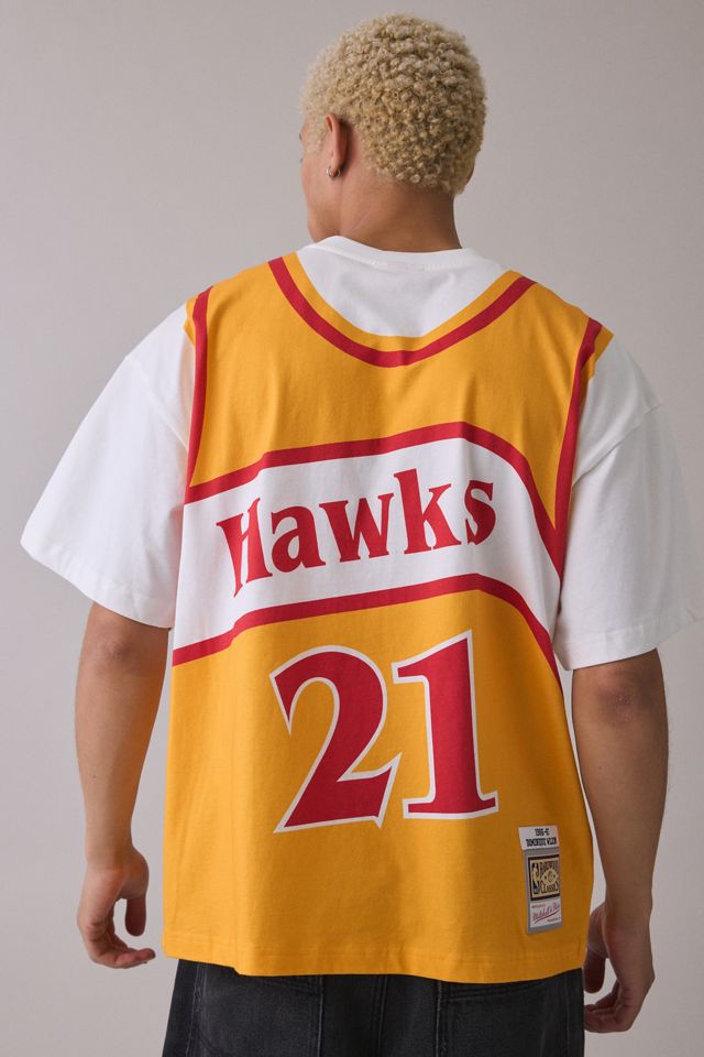 T-shirt graphique Mitchell & Ness NBA Atlanta Hawks Dominique Wilkins Jersey #1
