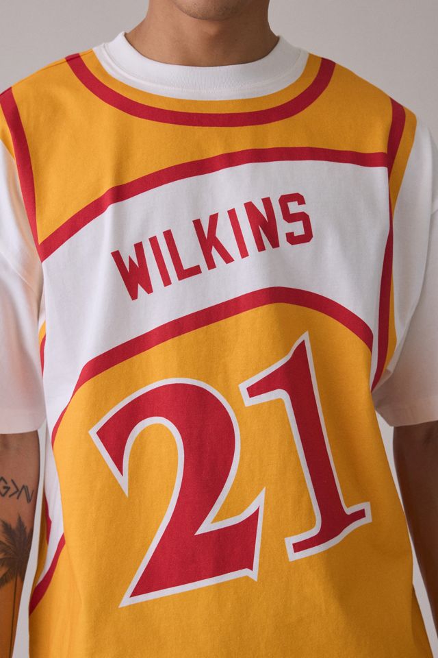 T-shirt graphique Mitchell & Ness NBA Atlanta Hawks Dominique Wilkins Jersey #2
