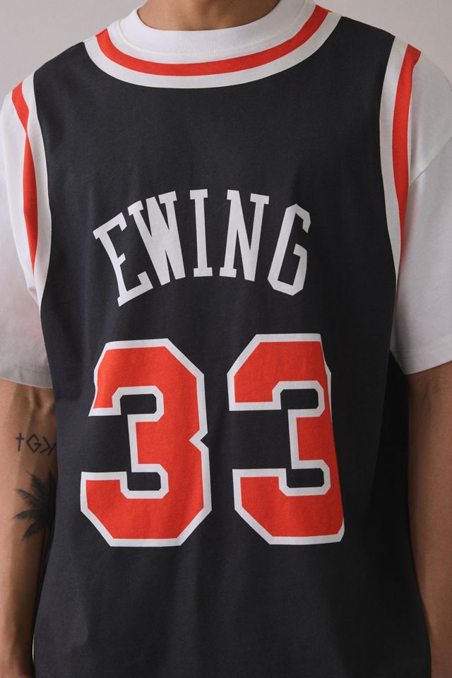 Mitchell & Ness NBA New York Knicks Patrick Ewing Jersey Graphic Tee #2