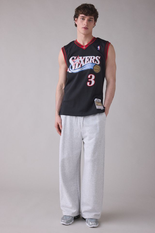 Mitchell & Ness NBA Philadelphia 76ers Allen Iverson 2000 Basketball Jersey #4