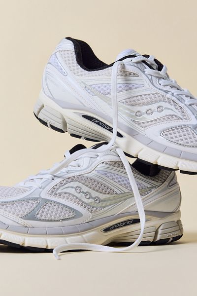 Saucony Men's ProGrid Guide 7 Running Sneakers