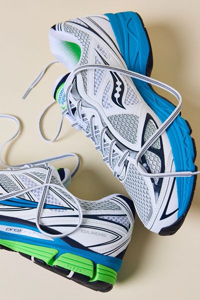 Saucony Men's ProGrid Guide 7 Running Sneakers