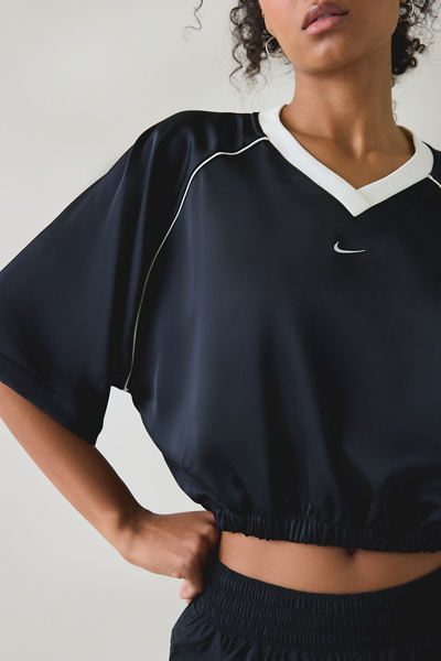 Nike Sportswear Oversized Satin Jersey Top