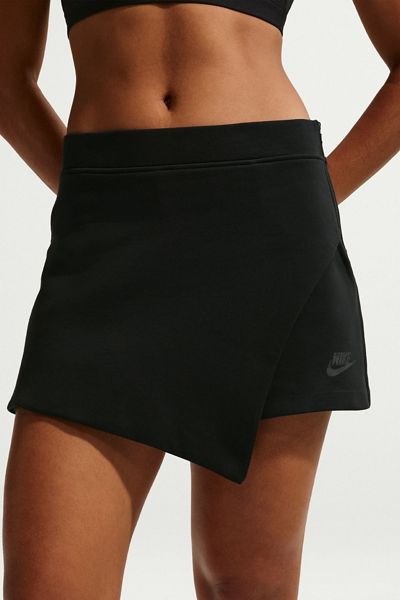 Nike Sportswear Tech Fleece Mid-Rise Mini Skort