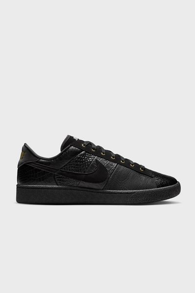 Nike Men's Tennis Classic CS Premium Sneakers