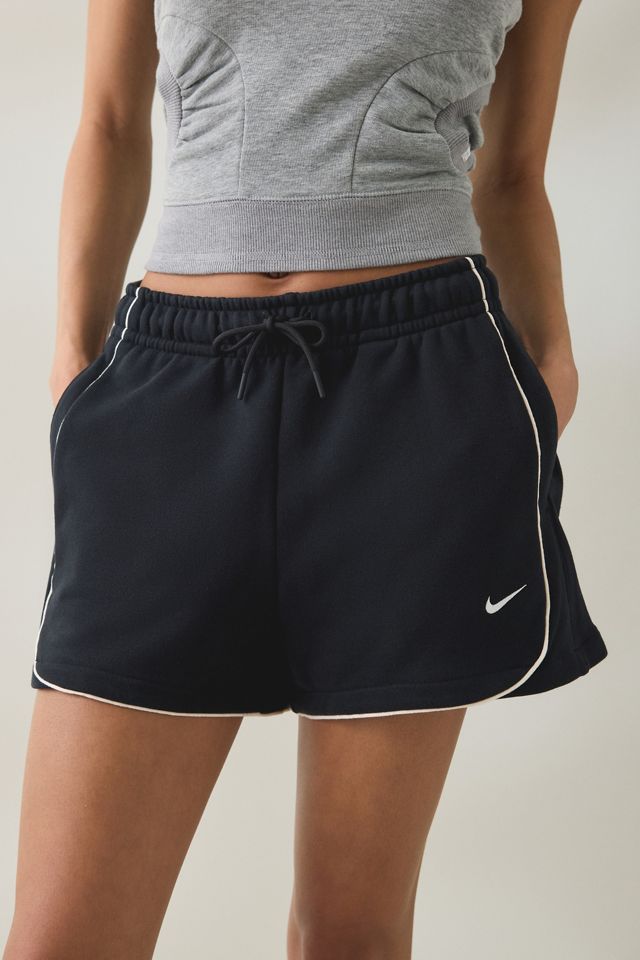 Nike Sportswear Loose Mid-Rise 3" Fleece Shorts #2
