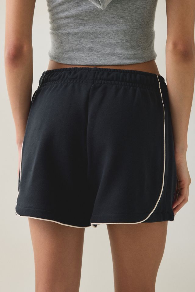 Nike Sportswear Loose Mid-Rise 3" Fleece Shorts #4