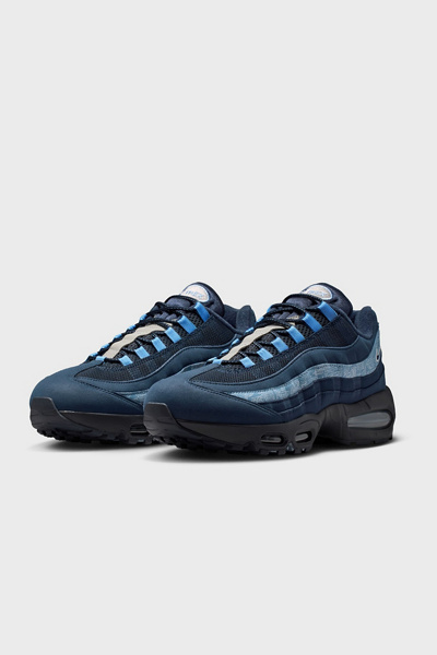 Nike Men's Air Max 95 Sneakers