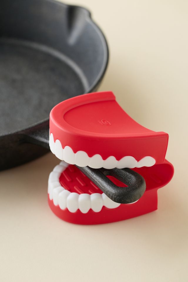 Fred & Friends Chomp Teeth Silicone Pot Holder Set #1