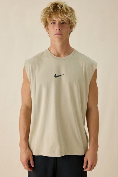 Nike Hard At Work Graphic Tank Top