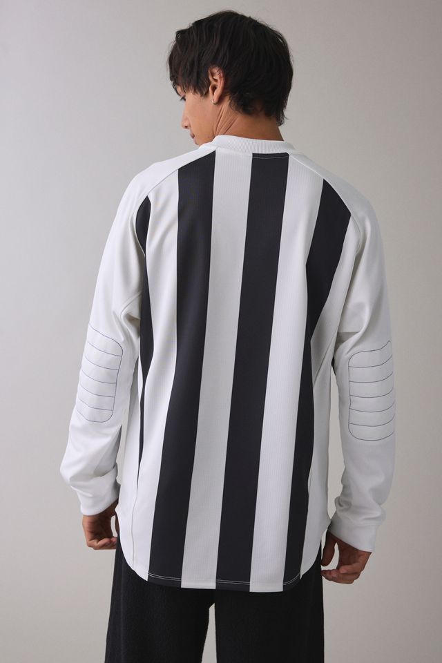 Nike Sportswear Club Goalie Long Sleeve Tee #3