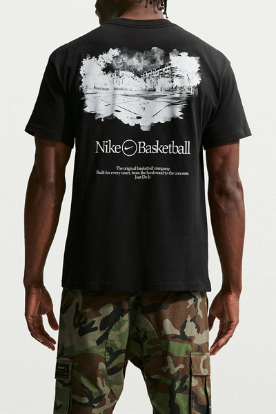 Nike M90 Basketball Graphic Tee