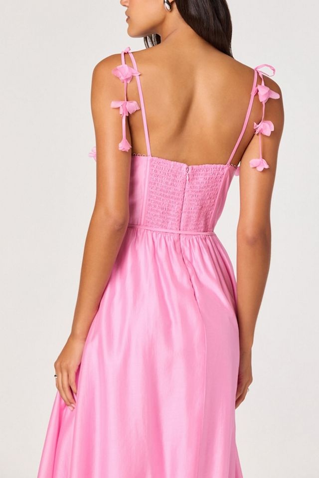 ASTR The Label Halcyon 3D Flower Appliqu Midi Dress | Urban Outfitters