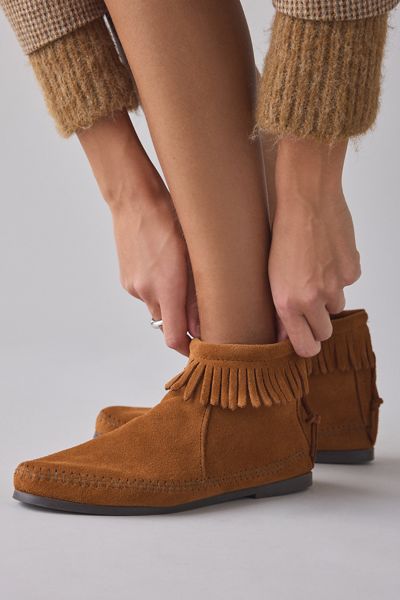 Minnetonka Back Zip Hardsole Boots